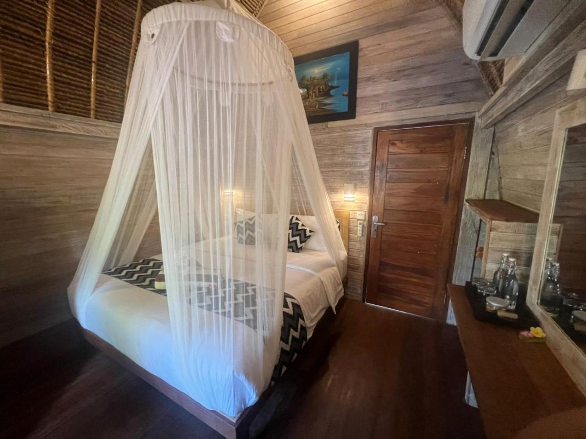 Honeybee Huts Acomodação com café da manhã Lembongan Exterior foto