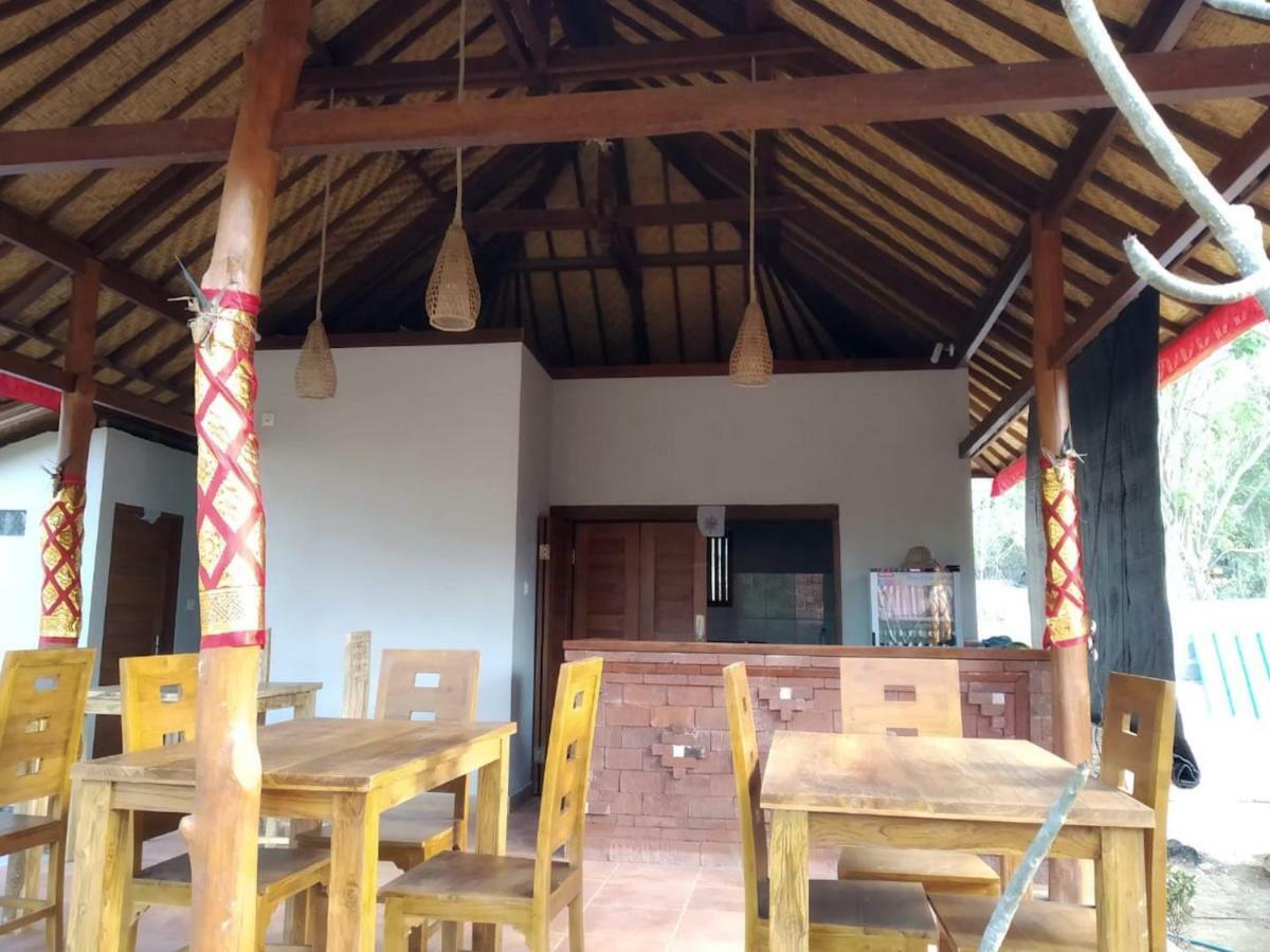 Honeybee Huts Acomodação com café da manhã Lembongan Exterior foto