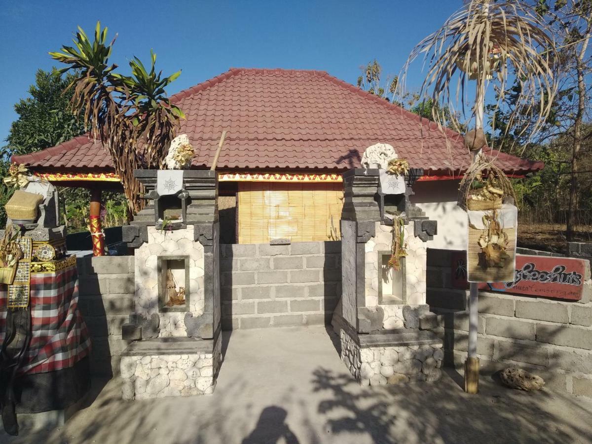 Honeybee Huts Acomodação com café da manhã Lembongan Exterior foto